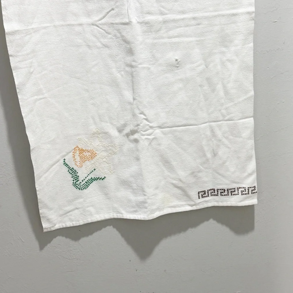 Vintage Ivory Hand Crafted Cotton Embroidered Floral Greek Shabby 34” X 38”